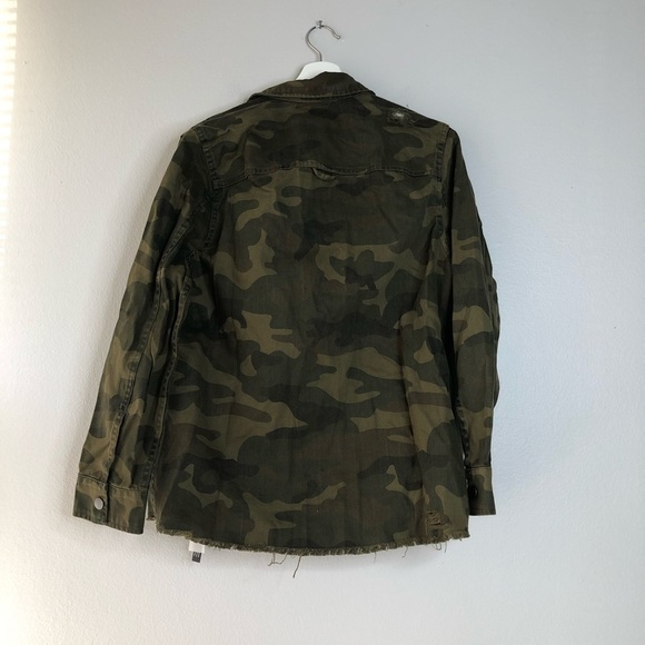 BlankNYC Olive/Camo Reversible Jacket in Army Brat - Picture 8 of 8